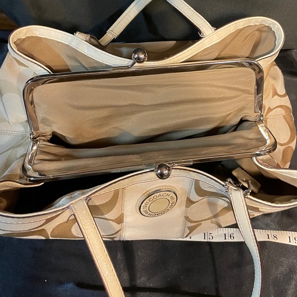 Coach signature strap kiss-locked frame Satchel - Picture 9 of 11